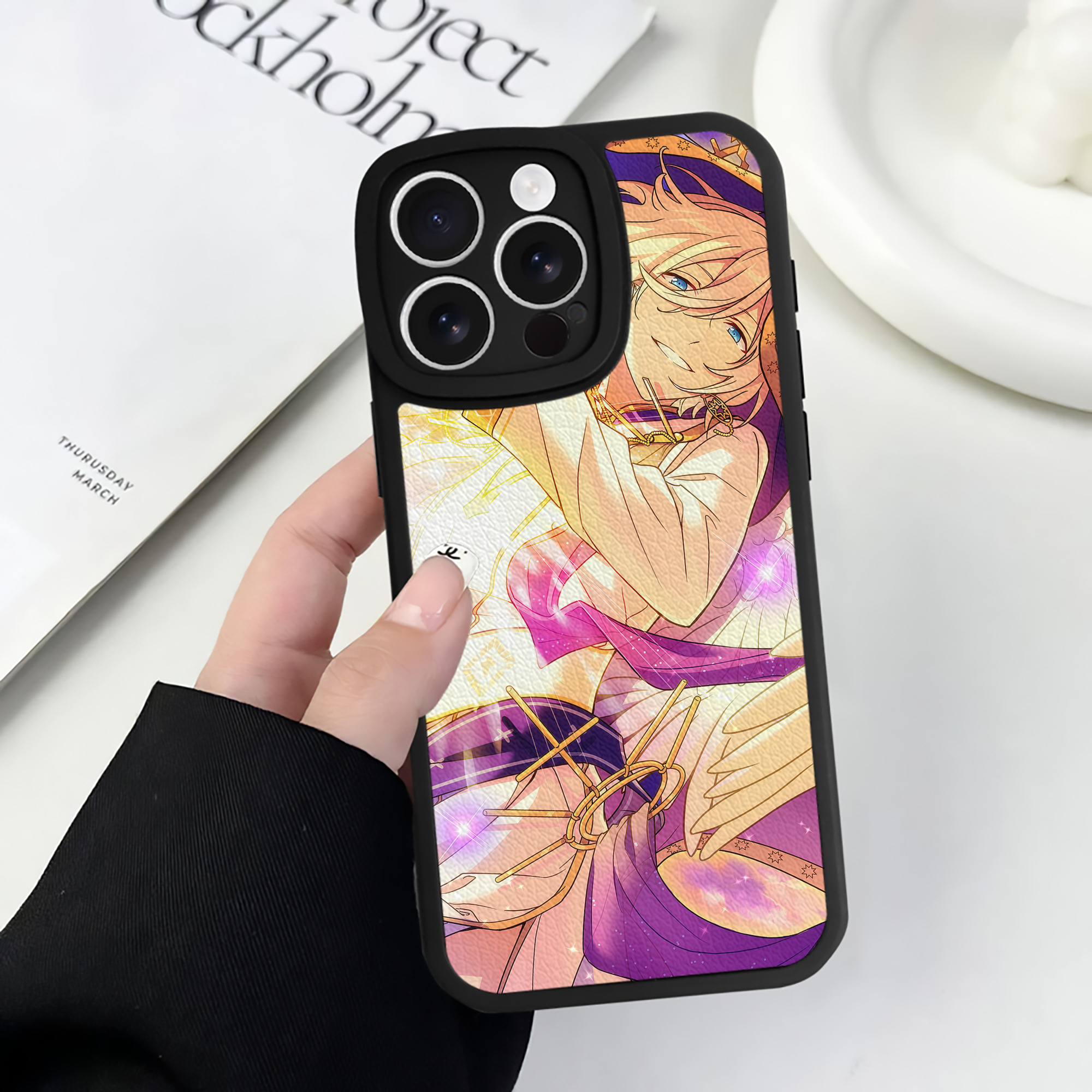 （画像用） あんさんぶるスターズ! Ensemble Stars 【iPhone 16シリーズ対応】シリコンスマホケース（レザー調） 材質：シリコン